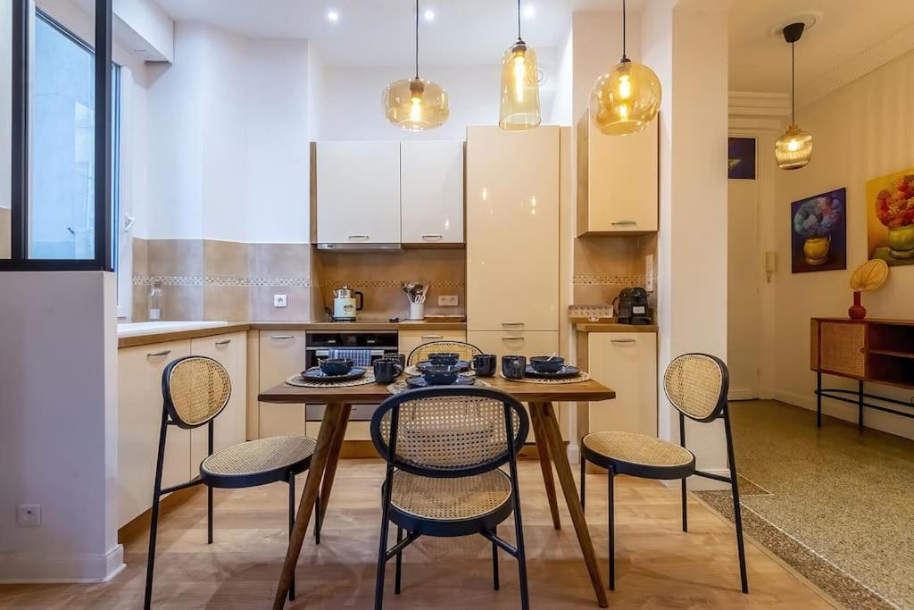 ניס Superb 2P Of Standing, All Comfort, Perfect Locati מראה חיצוני תמונה